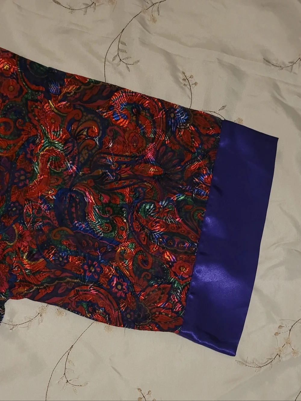 Vtg Victoria's Secret Gold Label Jewel Tone Purple Paisley Satin Maxi Robe OS - Picture 7 of 15